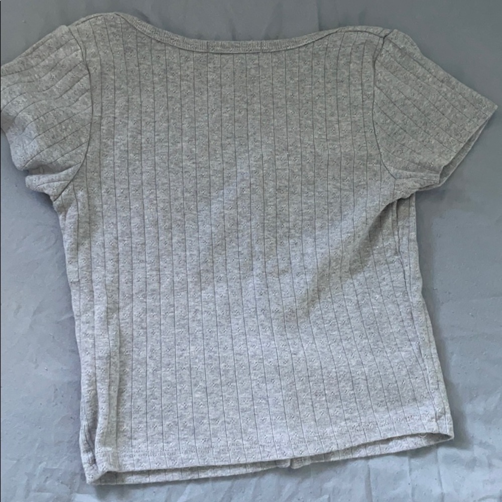 gray zelly top - Picture 2 of 5